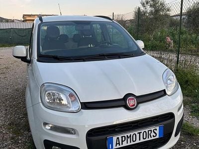 Usata Fiat Panda Lounge 80 CV (58 kW) 2014 Bianco Utilitaria