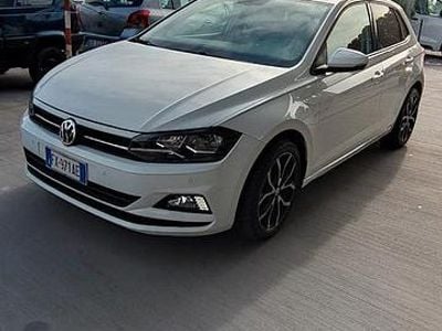 Usado VW Polo 95 CV (69 kW) 2019 Blanco Utilitario