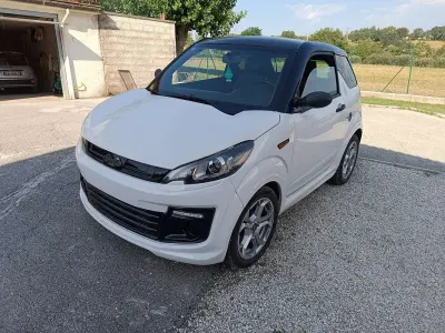 Usata Ligier JS50 2022 Bianco Utilitaria