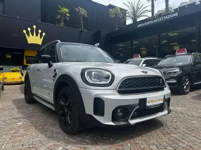 Usata Mini Cooper Countryman Essential 125 CV (91 kW) 2022 White silver metallic SUV