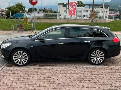 Usata Opel Insignia 160 CV (117 kW) 2010 Nero Station wagon