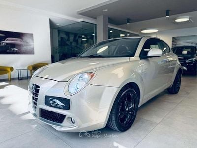 Usata Alfa Romeo MiTo Distinctive 121 CV (88 kW) 2009 Oro Utilitaria