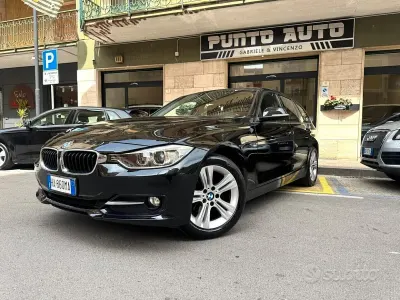 Usata BMW 316 Sport Line 116 CV (85 kW) 2013 Nero Station wagon