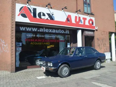 Usata Alfa Romeo Alfetta 109 CV (80 kW) 1979 Blu/azzurro Berlina