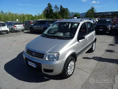 Usata Fiat Panda 4x4 Climbing 60 CV (44 kW) 2005 Grigio Utilitaria