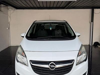 Usata Opel Meriva Cosmo 95 CV (69 kW) 2014 Bianco Monovolume