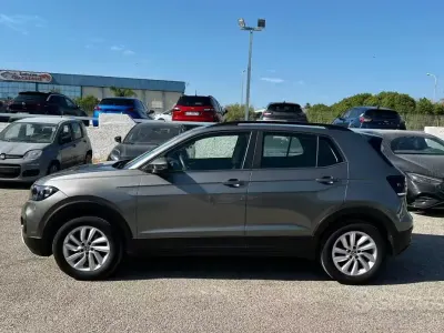 Usata VW T-Cross 95 CV (69 kW) 2021 Grigio SUV
