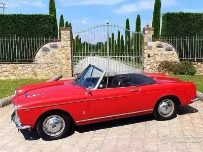 Usado Fiat 1200 101 HP (74 kW) 1960 Vermelho Cabrios