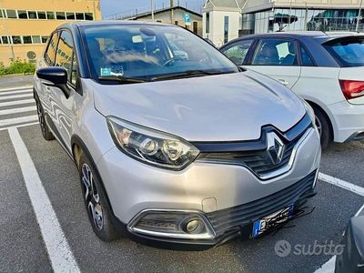 Usata Renault Captur 2015 Grigio SUV