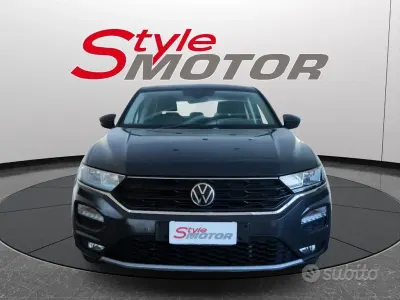 Usata VW T-Roc Business 150 CV (110 kW) 2021 Grigio SUV