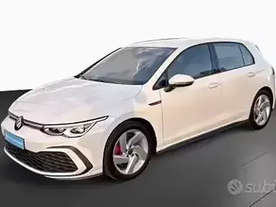 Usata VW Golf VIII GTI 245 CV (180 kW) 2024 Bianco Berlina