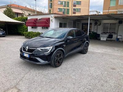 Usata Renault Arkana RS Line 140 CV (102 kW) 2022 Nero SUV