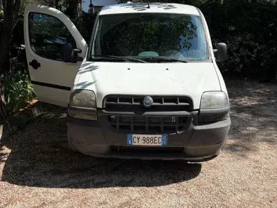 Usata Fiat Doblò Active 105 CV (77 kW) 2005 Bianco Monovolume