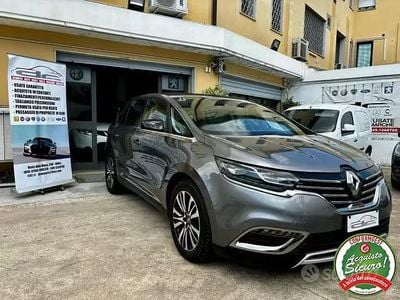 Usata Renault Espace Initiale 160 CV (117 kW) 2017 Grigio Monovolume