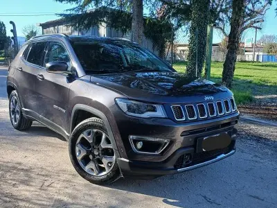 Usata Jeep Compass Limited 120 CV (88 kW) 2019 Grigio SUV