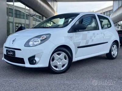 Usata Renault Twingo 75 CV (55 kW) 2010 Bianco Utilitaria