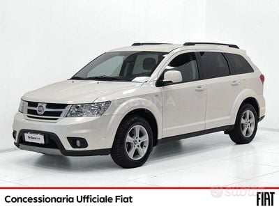 Usata Fiat Freemont Cross 170 CV (125 kW) 2016 Bianco SUV