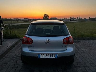 Usata VW Golf IV 2003 Grigio Berlina