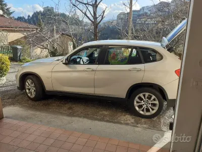 Usata BMW X1 143 CV (105 kW) 2011 Grigio SUV