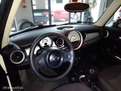 Usata Mini ONE 75 CV (55 kW) 2011 Utilitaria