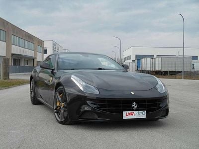 Usata Ferrari FF 659 CV (484 kW) 2013 Nero Station wagon