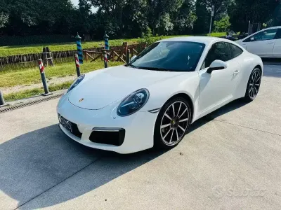 Usata Porsche 911 Carrera 370 CV (272 kW) 2017 Bianco Coupé