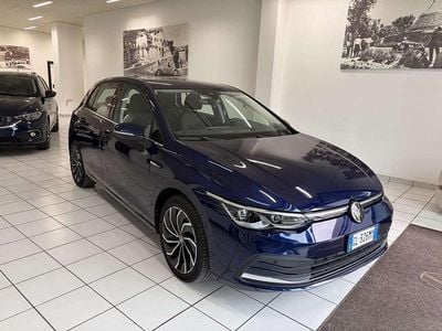 Usata VW Golf VIII Style 116 CV (85 kW) 2022 Blu/azzurro Berlina