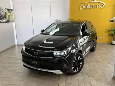 Usata Opel Grandland X Elegance 131 CV (96 kW) 2022 Nero SUV
