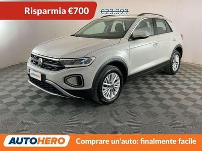 Usata VW T-Roc Life 110 CV (80 kW) 2024 Beige SUV