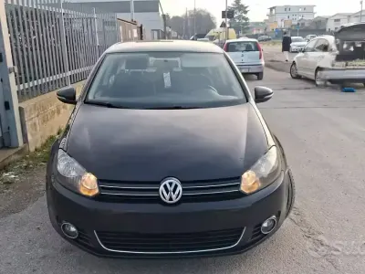 Usata VW Golf VI 105 CV (77 kW) 2010 Nero Utilitaria