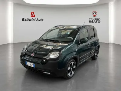 Usata Fiat Panda Cross Cross 69 CV (50 kW) 2025 Verde Utilitaria