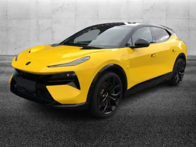 Usata Lotus Eletre 139 kW (190 CV) 2023 Giallo SUV