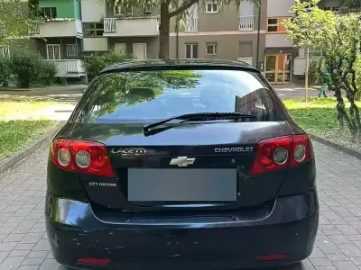 Usata Chevrolet Lacetti 95 CV (69 kW) 2007 Nero Utilitaria