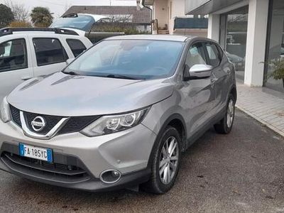 usata Nissan Qashqai 1.6 dCi 2WD Visia