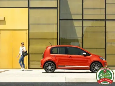 Usado VW up! 60 CV (44 kW) 2020 Blanco Utilitario