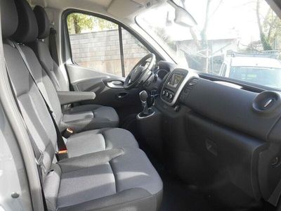 usata Renault Trafic T27 2.0 dCi 145CV Life