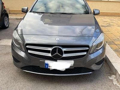Usata Mercedes A180 Executive 109 CV (80 kW) 2013 Grigio Berlina