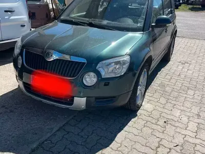 Usata Skoda Yeti 250 CV (183 kW) 2010 Verde SUV