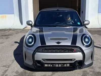 Usata Mini Cooper S Cabriolet 178 CV (130 kW) 2023 Argento Cabrio