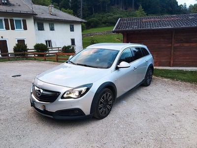 Usata Opel Insignia Country Tourer 170 CV (125 kW) 2015 Grigio Station wagon