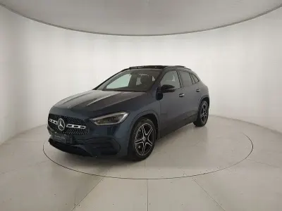 Usata Mercedes GLA180 Premium 116 CV (85 kW) 2023 Blu SUV