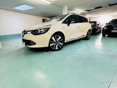 Usata Renault Clio GrandTour 90 CV (66 kW) 2016 Beige Station wagon