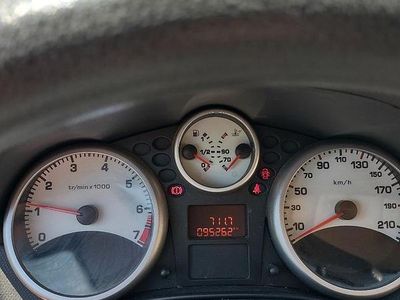 Usata Peugeot 207 73 CV (53 kW) 2008 Nero Berlina