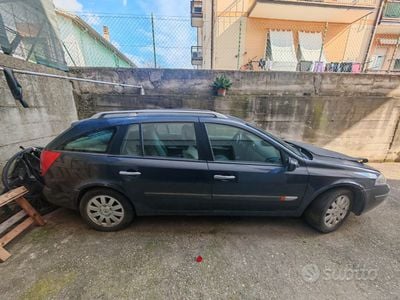 Usata Renault Laguna II 120 CV (88 kW) 2003 Grigio Station wagon