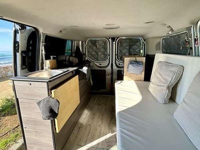 Usata Ford Transit Custom 131 CV (96 kW) 2015