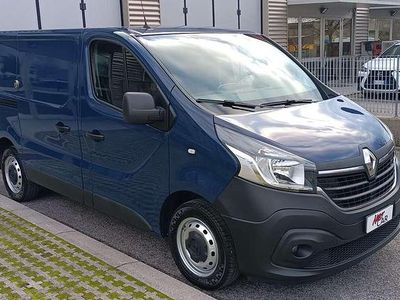Usata Renault Trafic 120 CV (88 kW) 2021 Blu/azzurro Monovolume