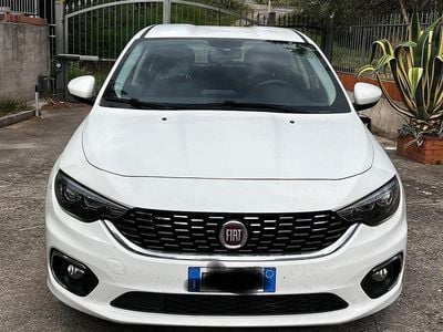 Usata Fiat Tipo Lounge 95 CV (69 kW) 2017 Bianco Berlina