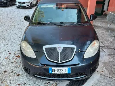 Usata Lancia Ypsilon 90 CV (66 kW) 2007 Utilitaria