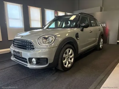 Usata Mini Cooper D Countryman Business 150 CV (110 kW) 2020 Grigio SUV