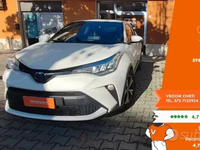 Usata Toyota C-HR Lounge 98 CV (72 kW) 2022 SUV